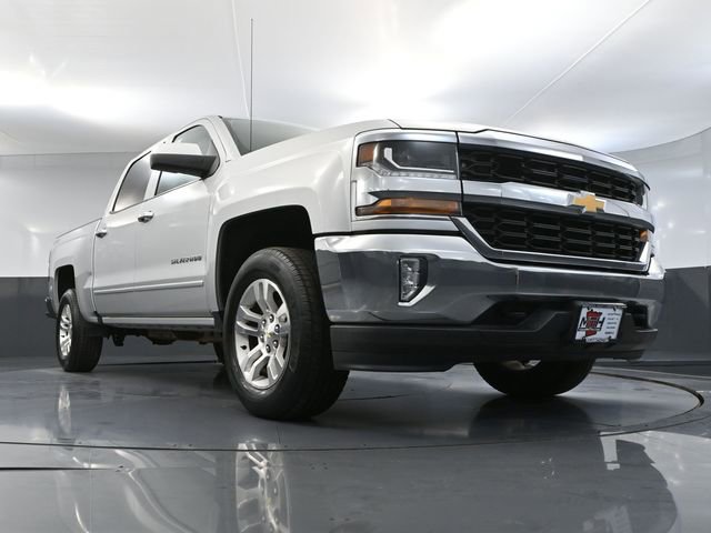 Used 2017 Chevrolet Silverado 1500 LT w/ All Star Edition image 52