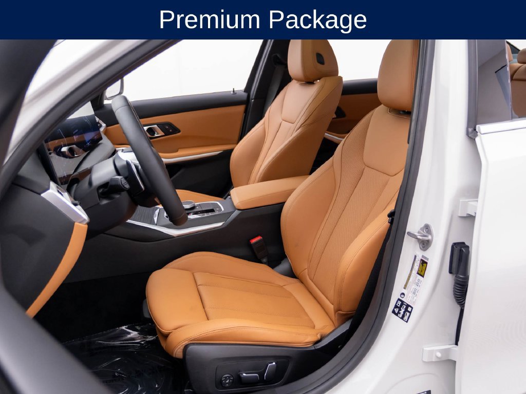 Used 2025 BMW 330i xDrive Sedan w/ Premium Package AWD/4WD image 13