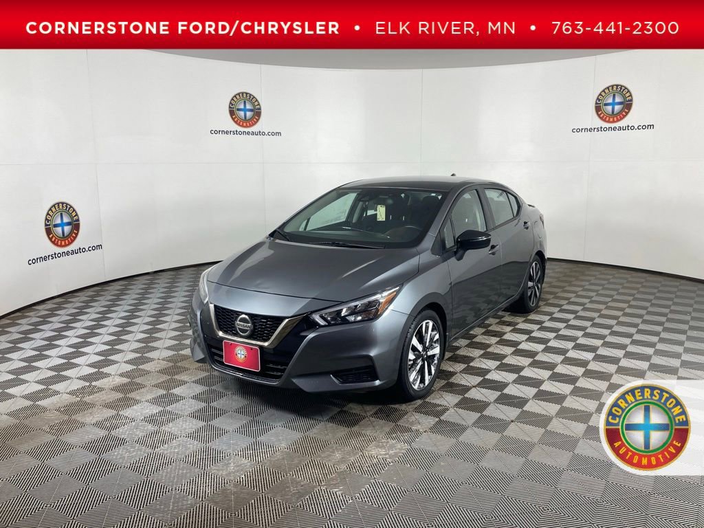 Used 2022 Nissan Versa SR w/ Trunk Package image 1