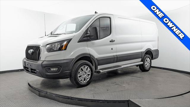 Used 2024 Ford Transit 250 Low Roof w/ Exterior Upgrade Package RWD image 2