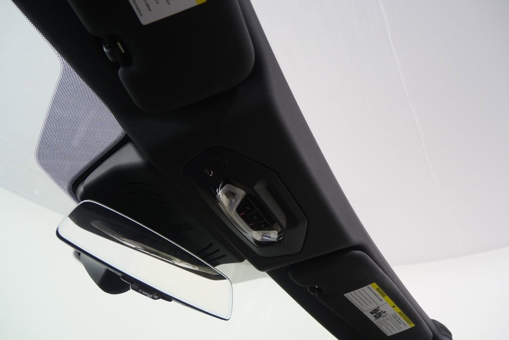 Used 2023 BMW M4 xDrive Competition image 27