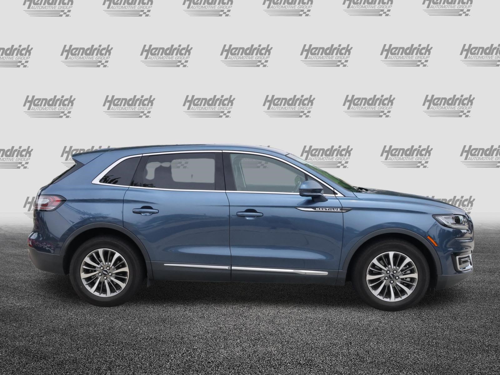 Used 2019 Lincoln Nautilus Select FWD image 10