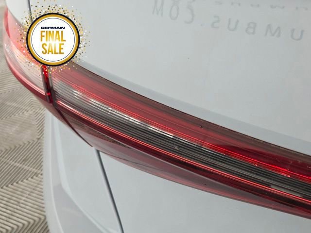 Used 2025 Volkswagen Jetta SE w/ Sunroof Package image 13