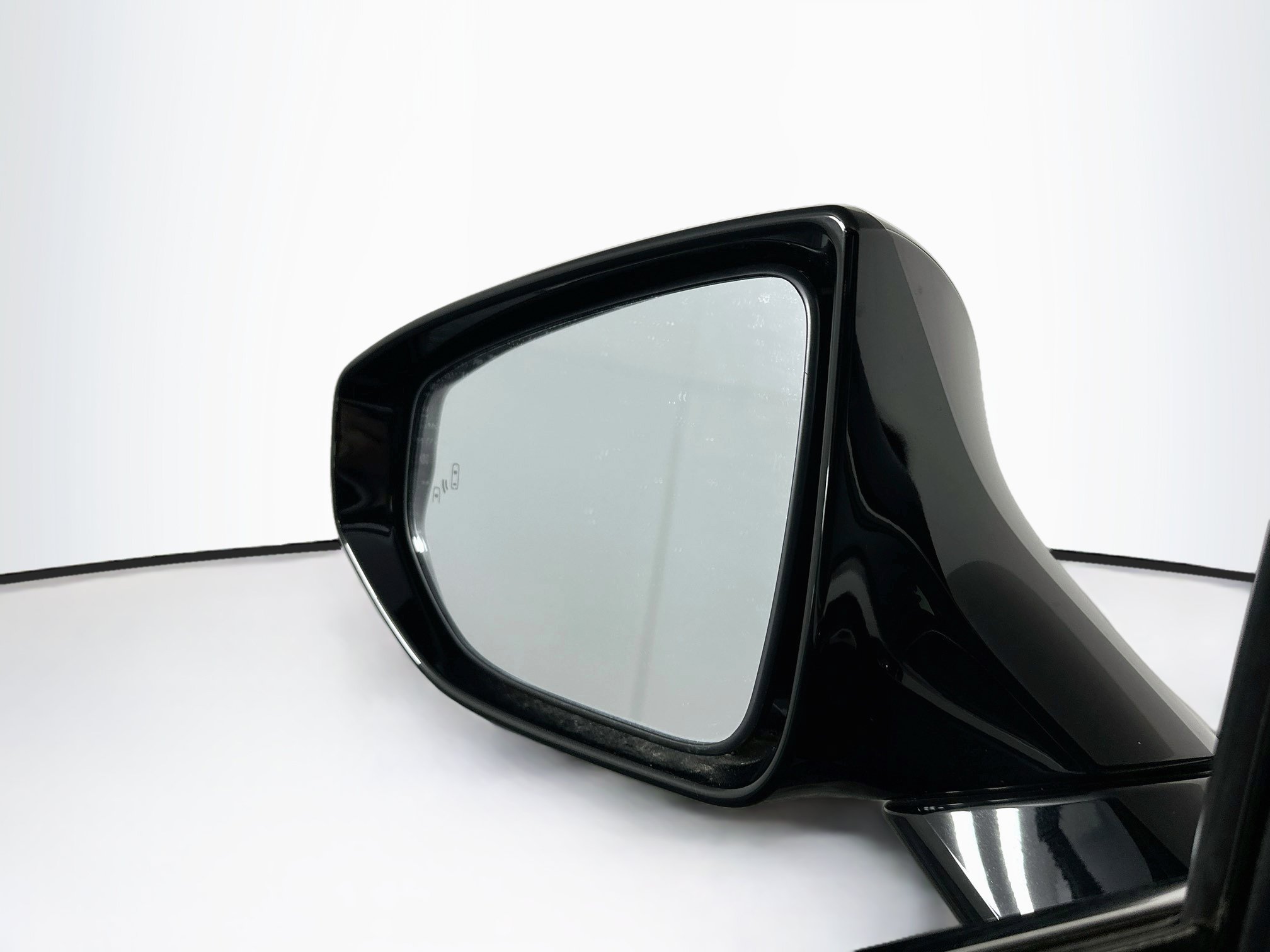 Used 2023 Lexus UX 250h AWD w/ Accessory Package (Z1) image 16