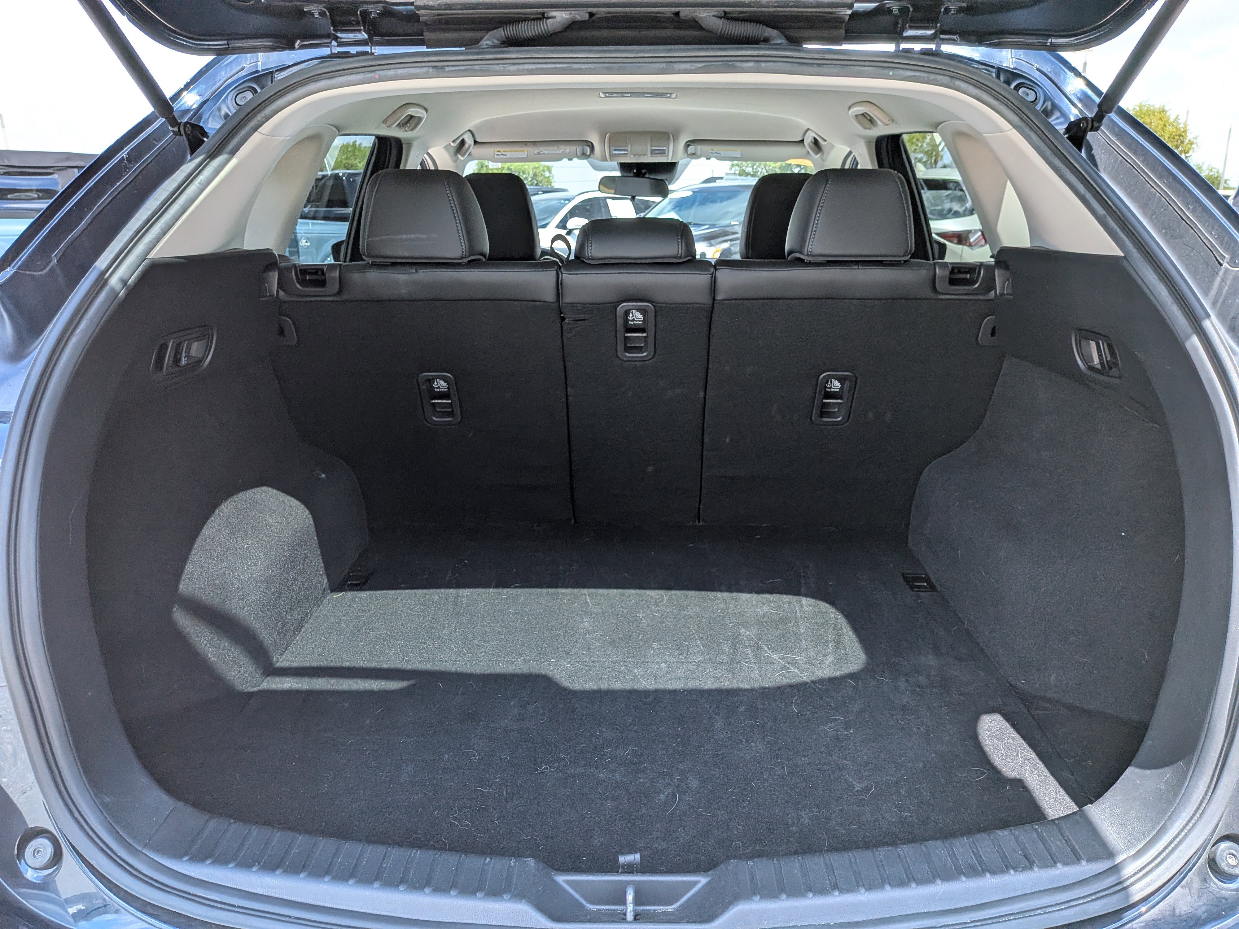 Used 2019 MAZDA CX-5 Touring FWD image 13
