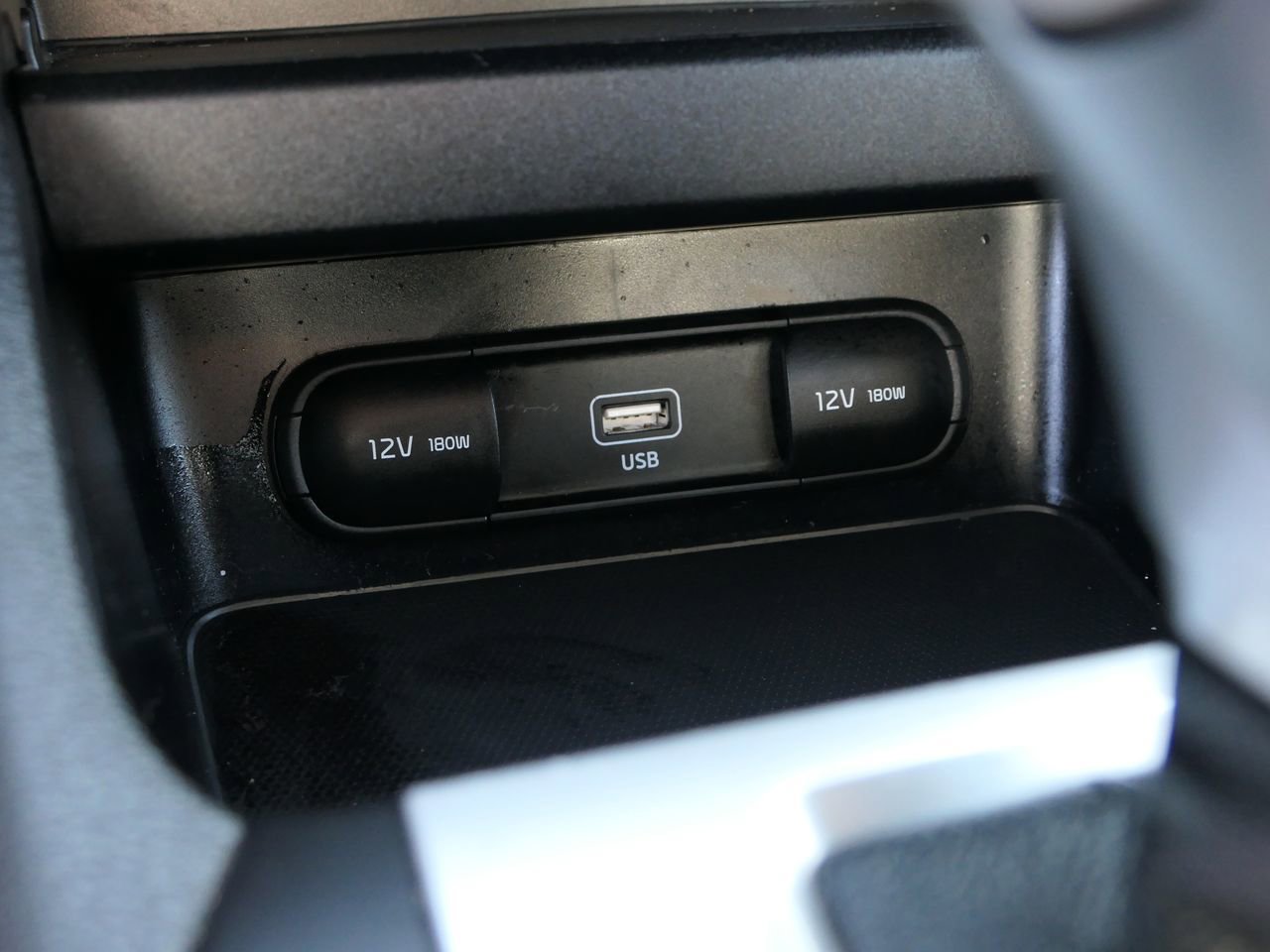 Used 2023 Kia Forte LXS image 22