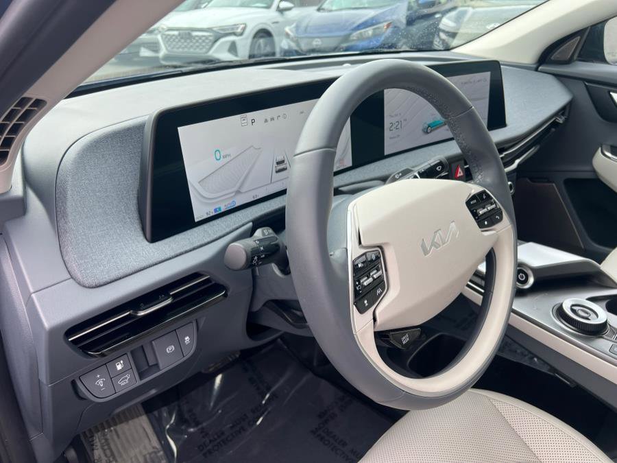 Used 2024 Kia EV6 Wind image 12