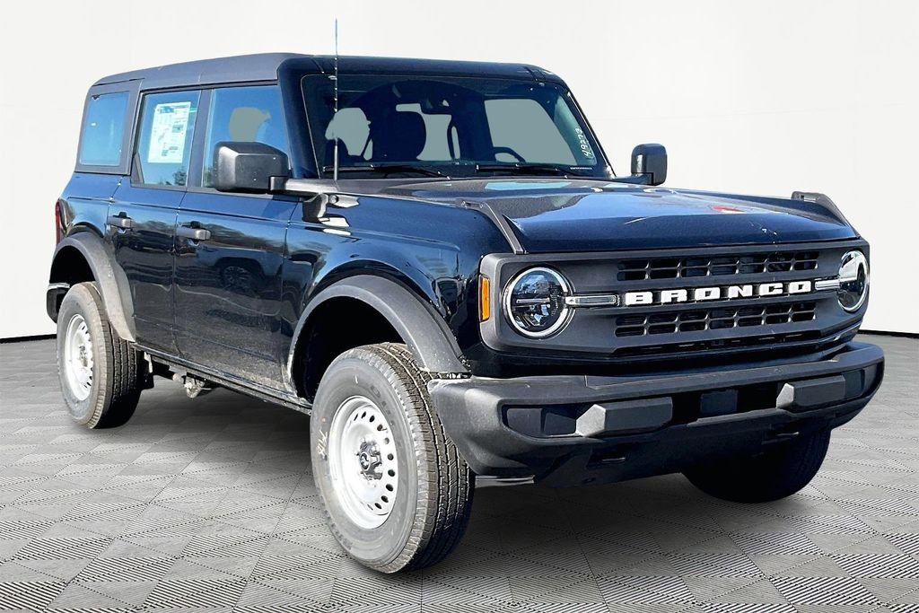 New 2025 Ford Bronco 4-Door image 1
