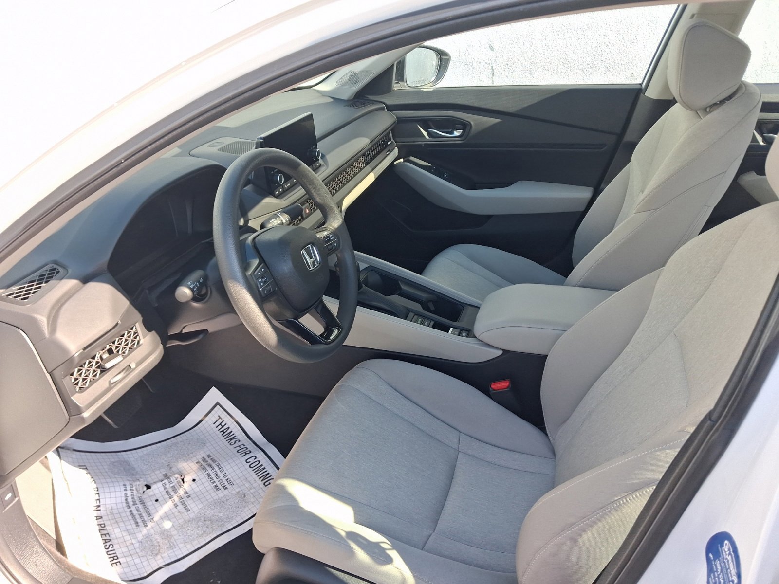 Used 2025 Honda Accord SE image 4