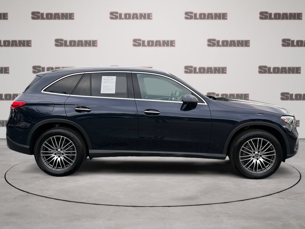 Used 2023 Mercedes-Benz GLC 300 4MATIC image 6