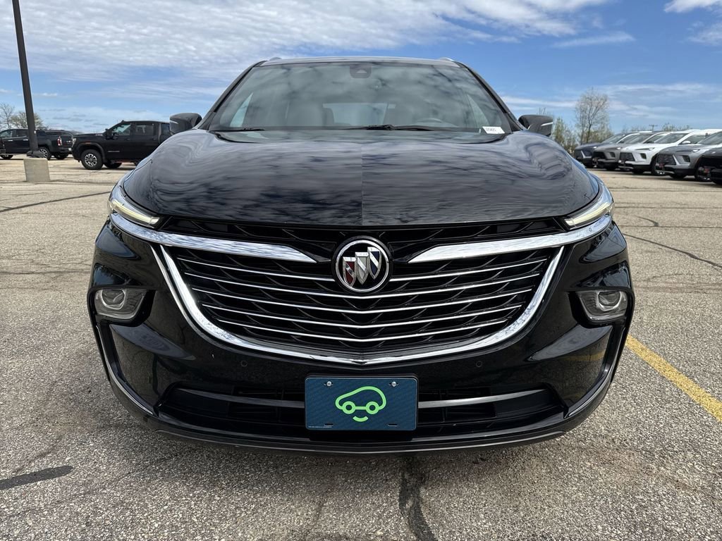 Certified 2023 Buick Enclave Essence AWD/4WD image 2