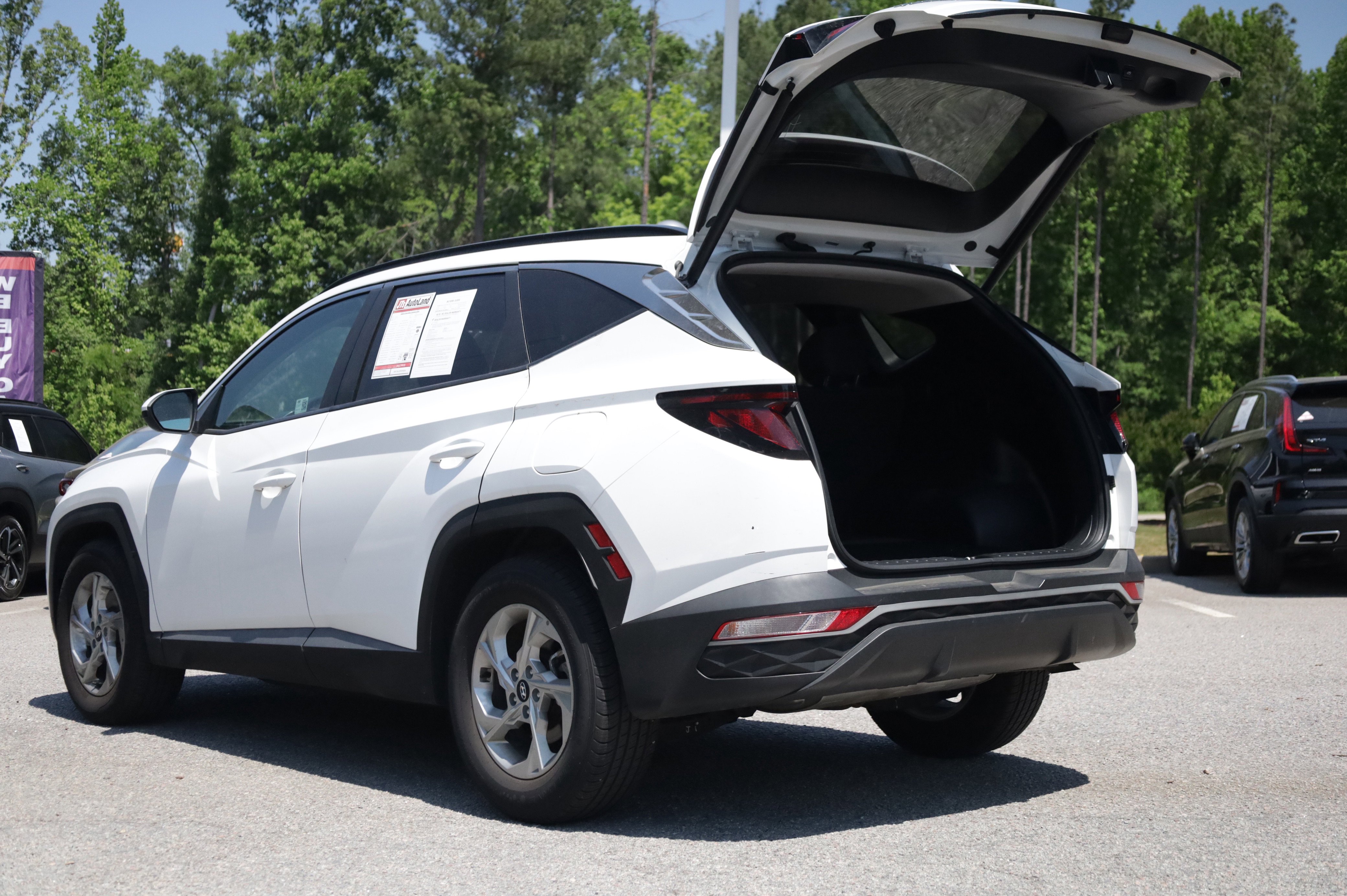 Used 2024 Hyundai Tucson SEL FWD image 3