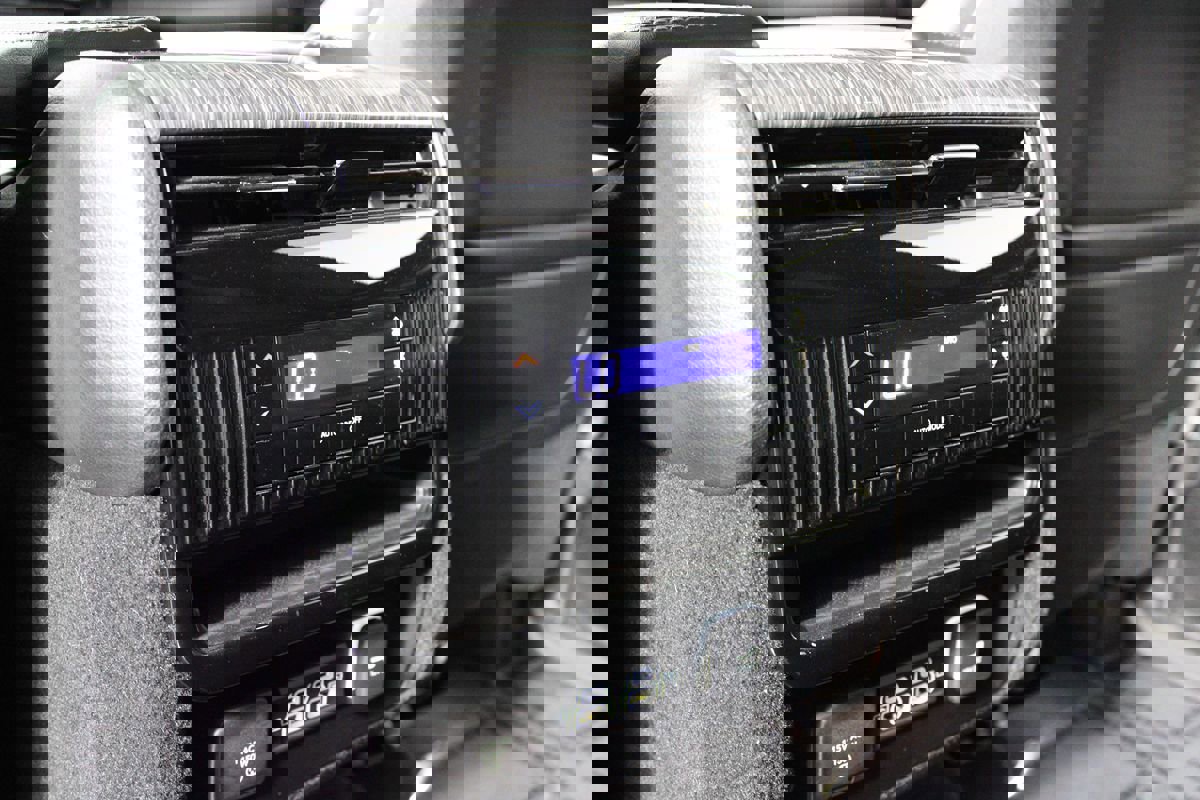 Used 2022 Jeep Wagoneer Series II w/ Premium Group I image 33