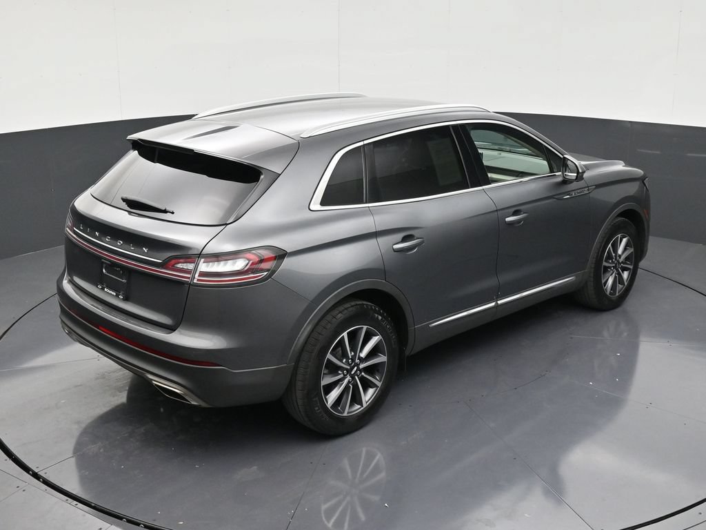 Used 2022 Lincoln Nautilus FWD image 16