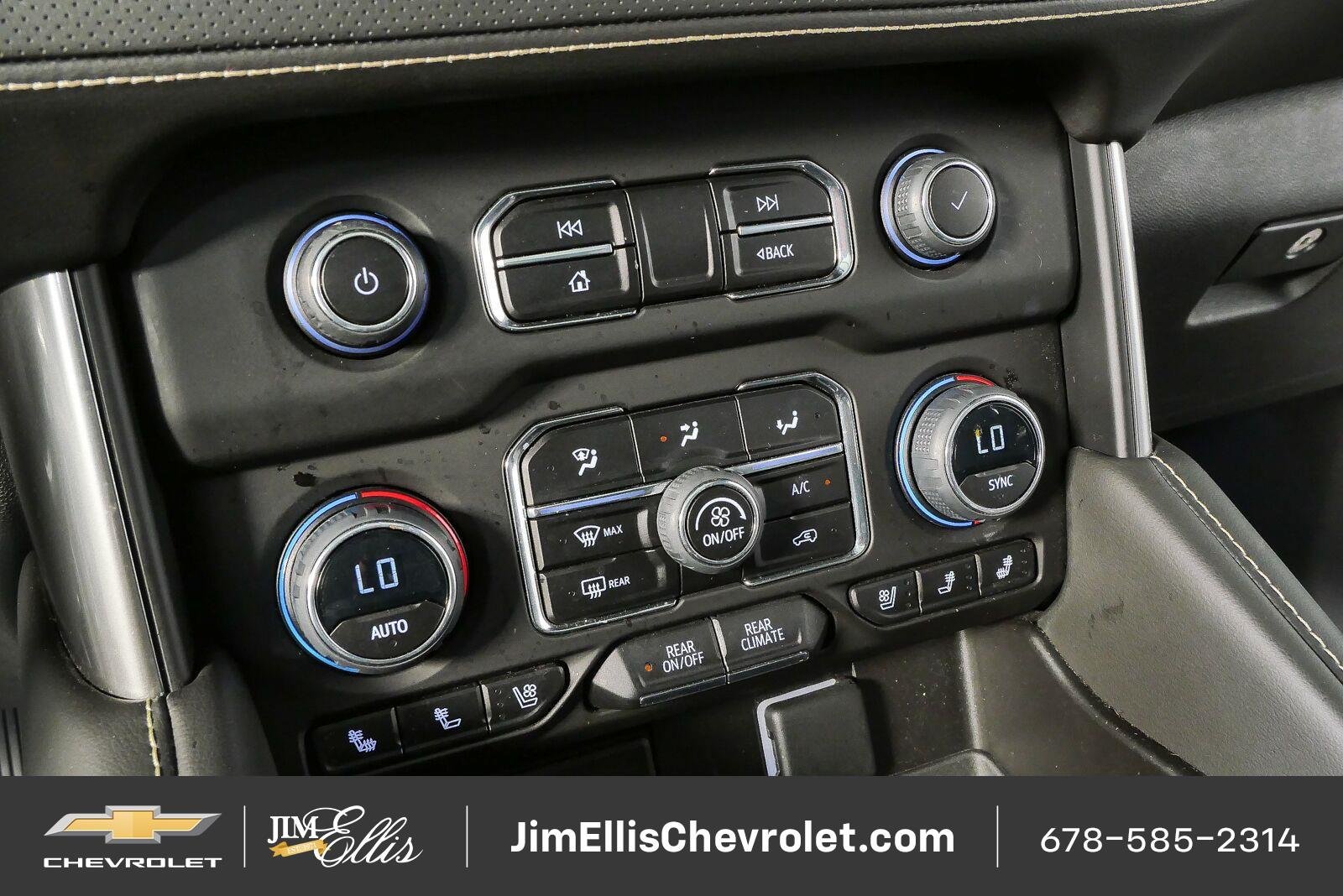 Used 2023 Chevrolet Tahoe Premier w/ Premium Package 2 AWD/4WD image 12