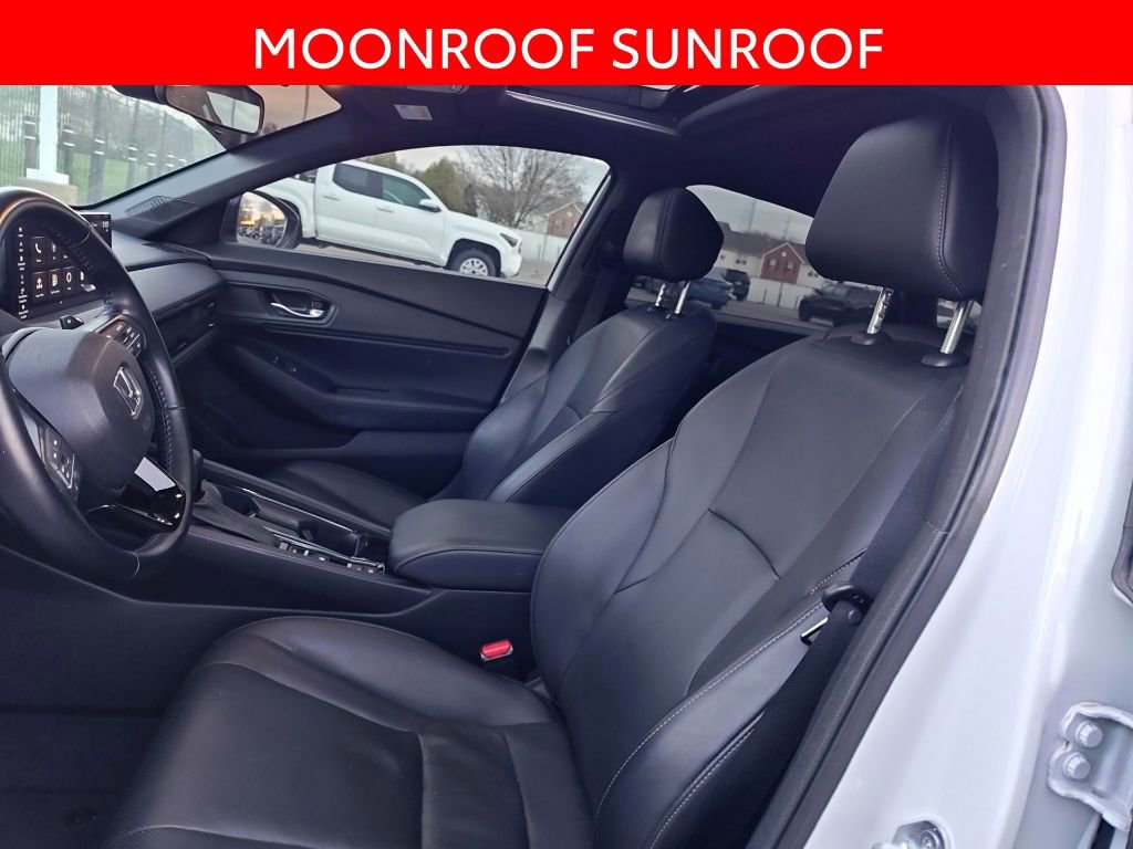 Used 2023 Honda Accord Sport image 6