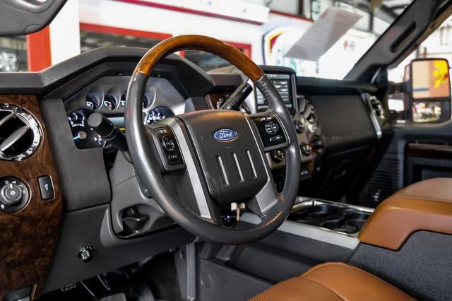 Used 2016 Ford F350 Platinum w/ FX4 Off-Road Package AWD/4WD image 17