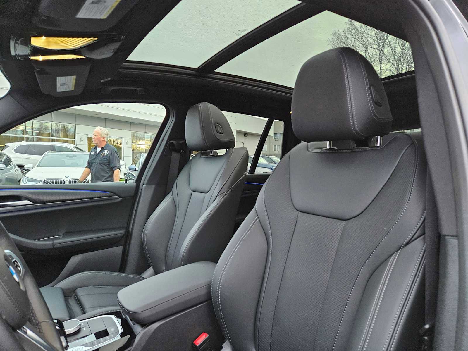 Used 2023 BMW X3 xDrive30i w/ M Sport Package image 25