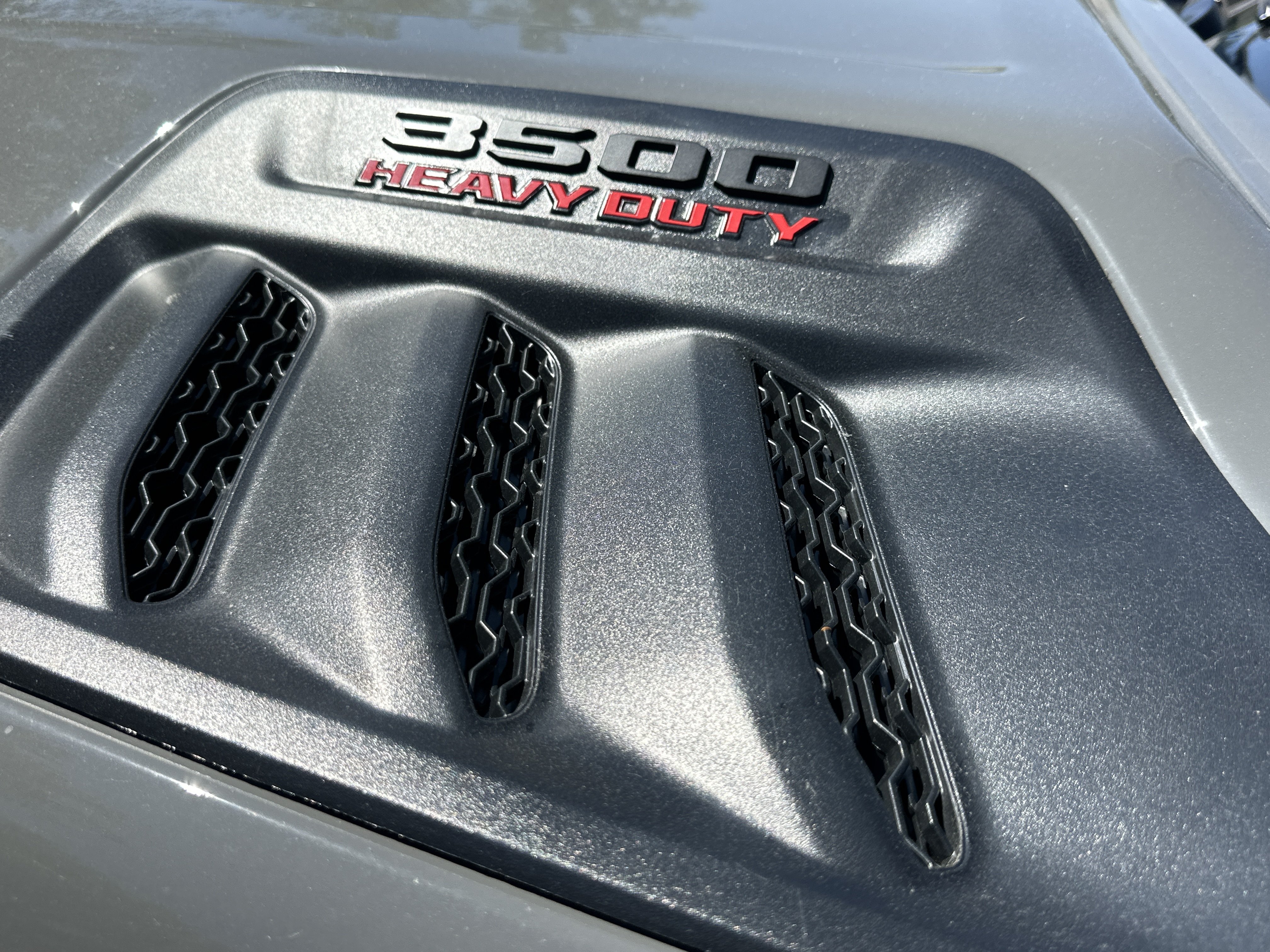 New 2026 RAM 3500 Limited AWD/4WD image 29
