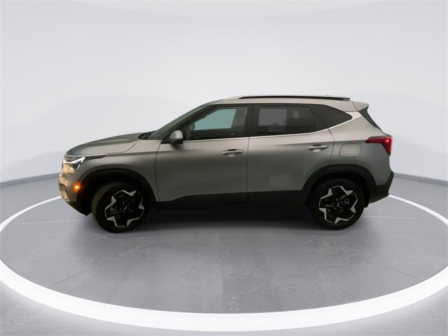 Used 2024 Kia Seltos EX image 9