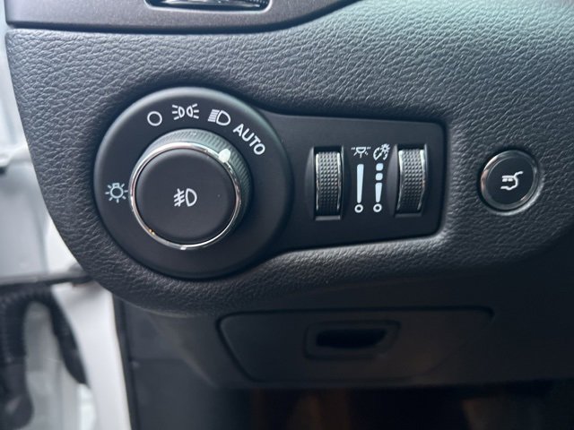 Used 2021 Jeep Cherokee Trailhawk w/ Sun, Sound & Nav Group image 8