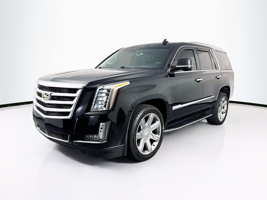 Used 2018 Cadillac Escalade Premium Luxury image 3