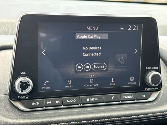 Used 2024 Nissan Rogue SV FWD image 24