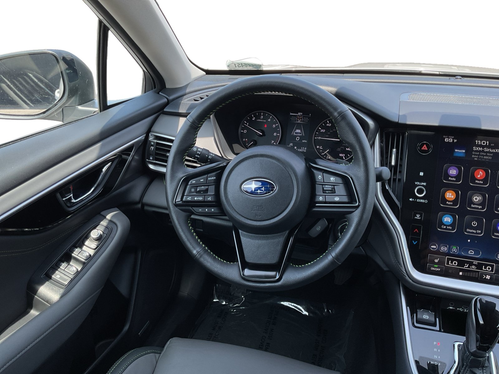 Used 2025 Subaru Outback Onyx Edition AWD/4WD image 11
