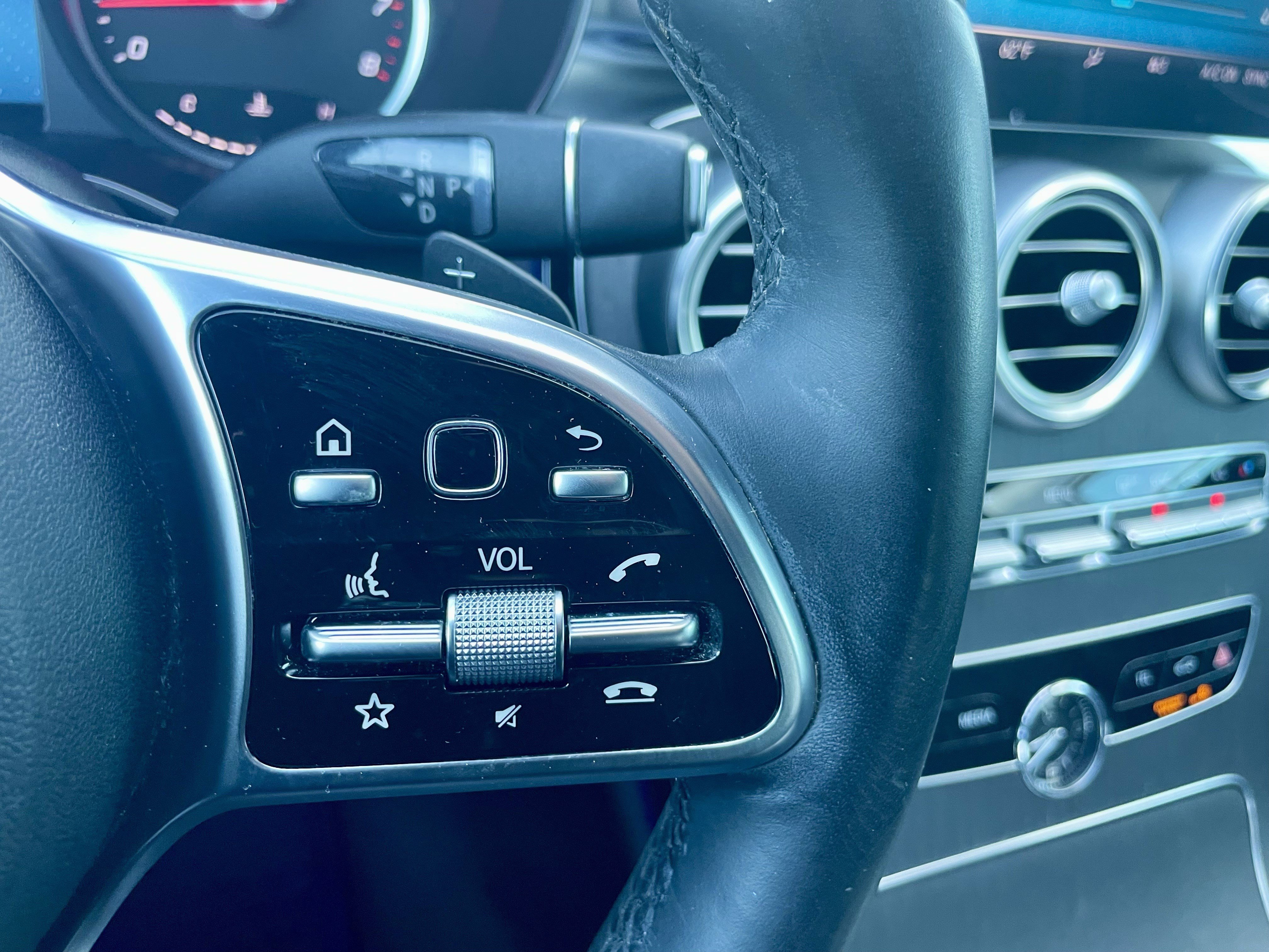 Used 2020 Mercedes-Benz C 300 4MATIC Sedan image 22