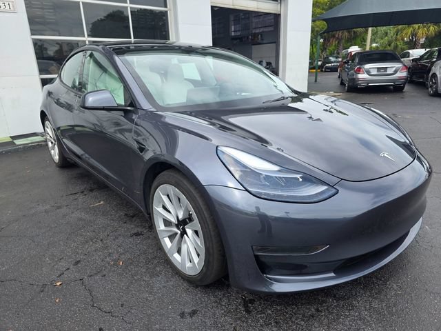 Used 2023 Tesla Model 3 Standard Range RWD image 8