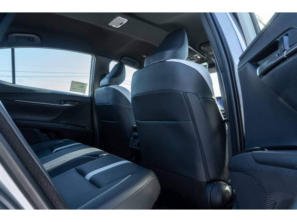 Used 2026 Toyota Camry SE FWD image 16