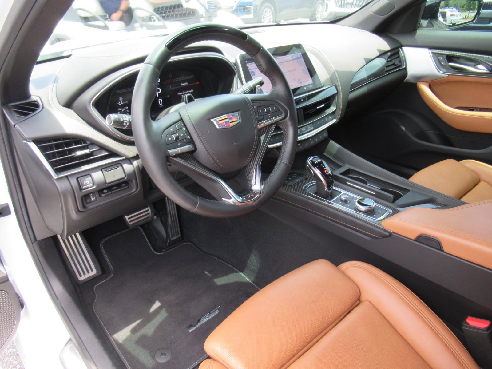Used 2024 Cadillac CT5 V w/ Platinum Package AWD/4WD image 15