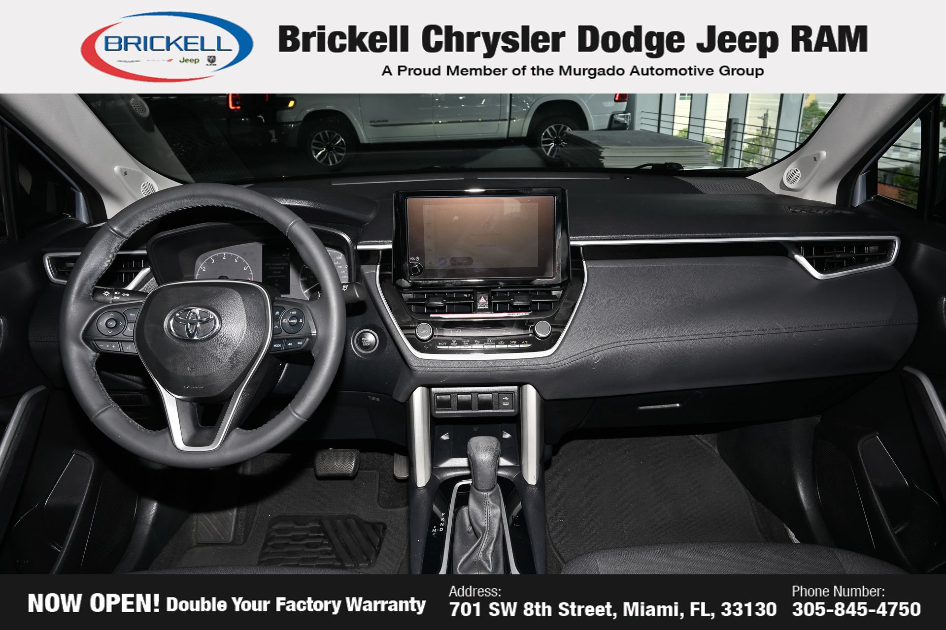 Used 2024 Toyota Corolla Cross LE w/ Moonroof Package FWD image 8