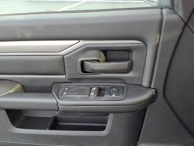 New 2026 RAM 5500 Tradesman image 15