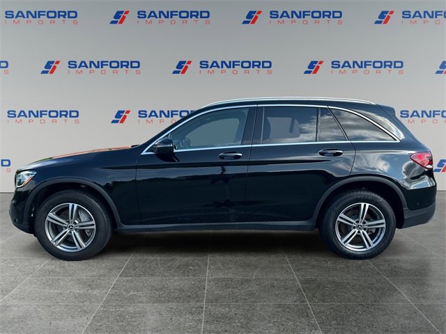 Used 2022 Mercedes-Benz GLC 300 image 2
