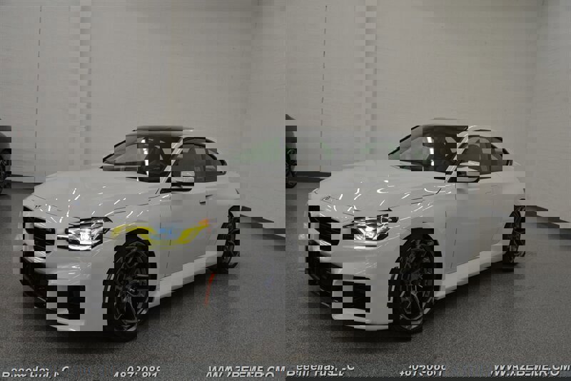 Used 2023 BMW M2 w/ Lighting Package image 3