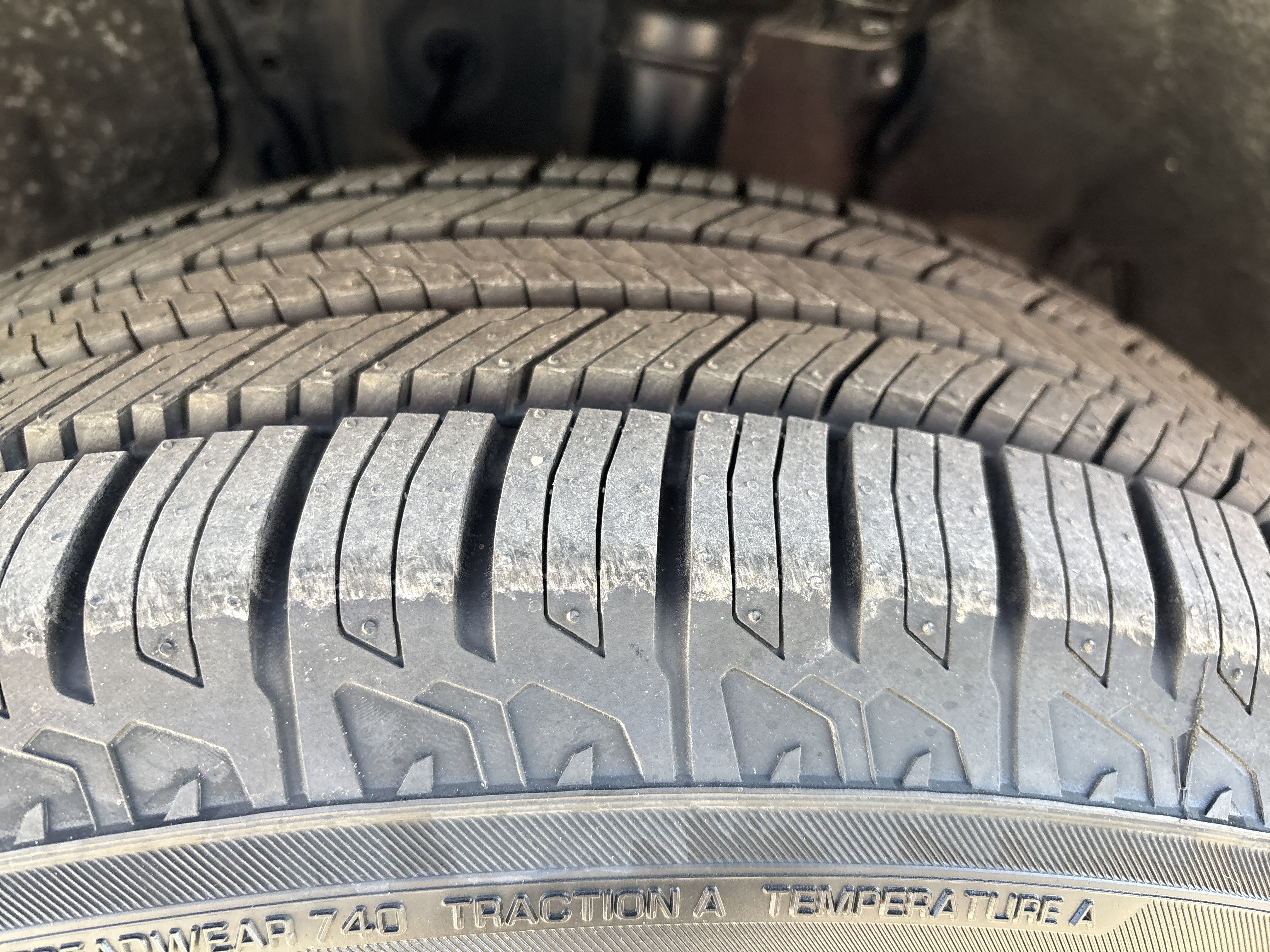 Used 2024 Toyota Highlander LE image 12