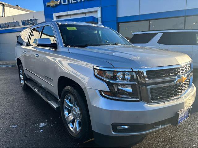 Used 2017 Chevrolet Suburban LT w/ LT Signature Package image 14