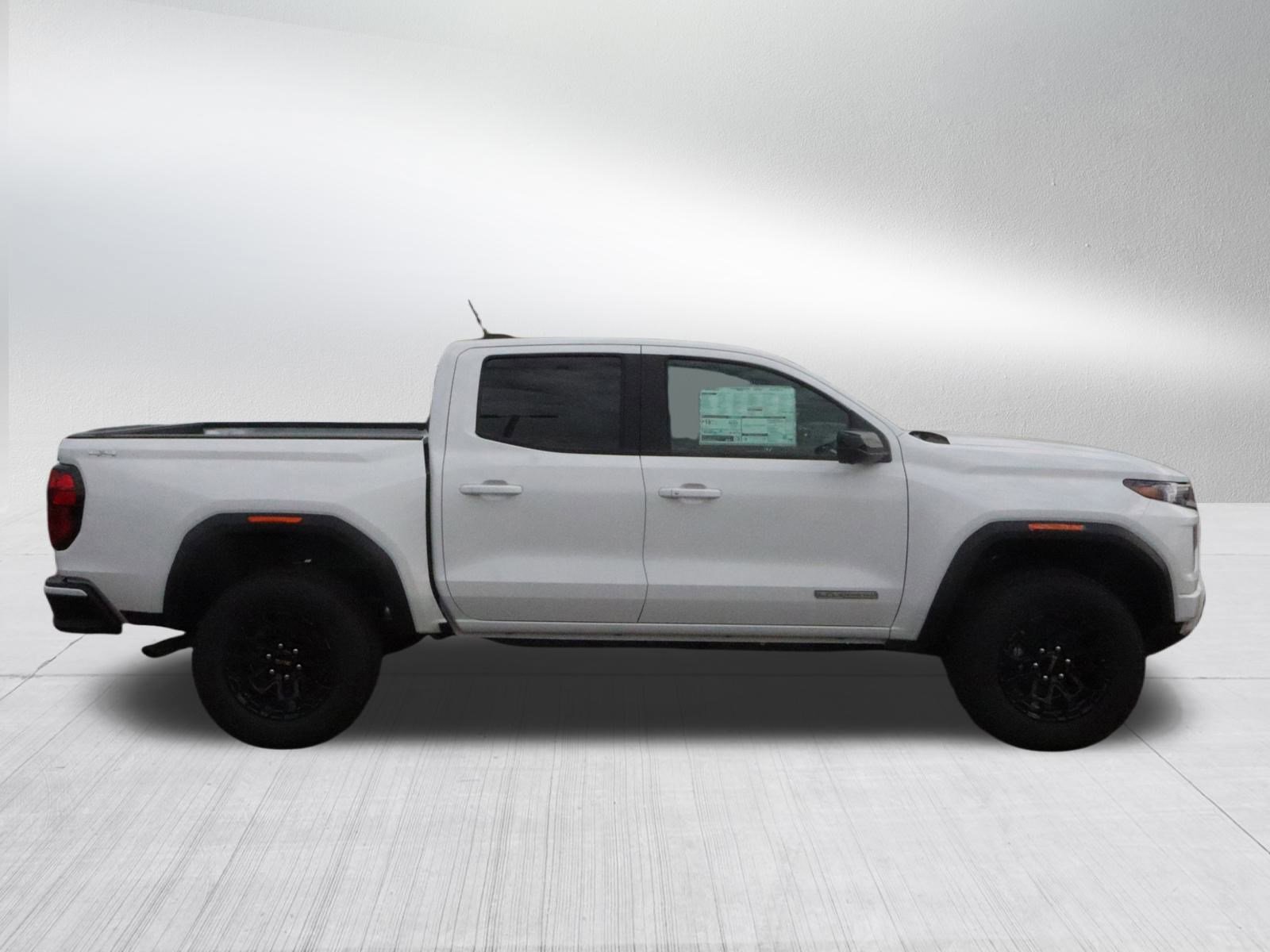 New 2026 GMC Canyon Elevation w/ Convenience Package image 8