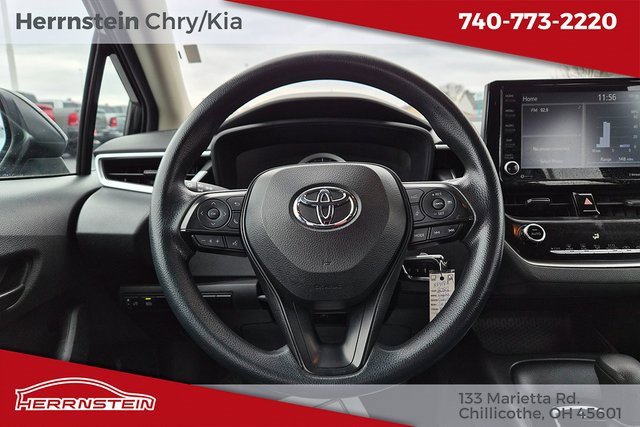 Used 2022 Toyota Corolla LE image 8
