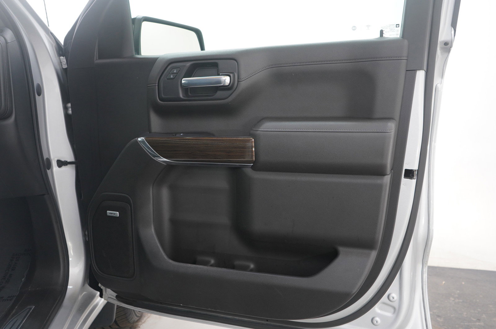 Used 2022 Chevrolet Silverado 1500 RST w/ All Star Edition Plus image 9