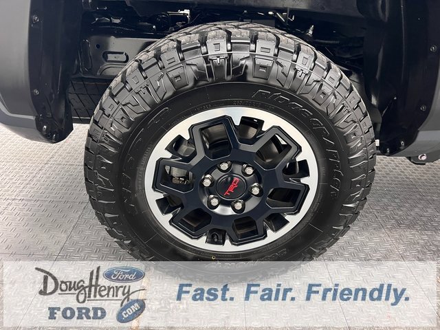 Used 2024 Toyota Tacoma TRD Off-Road image 15