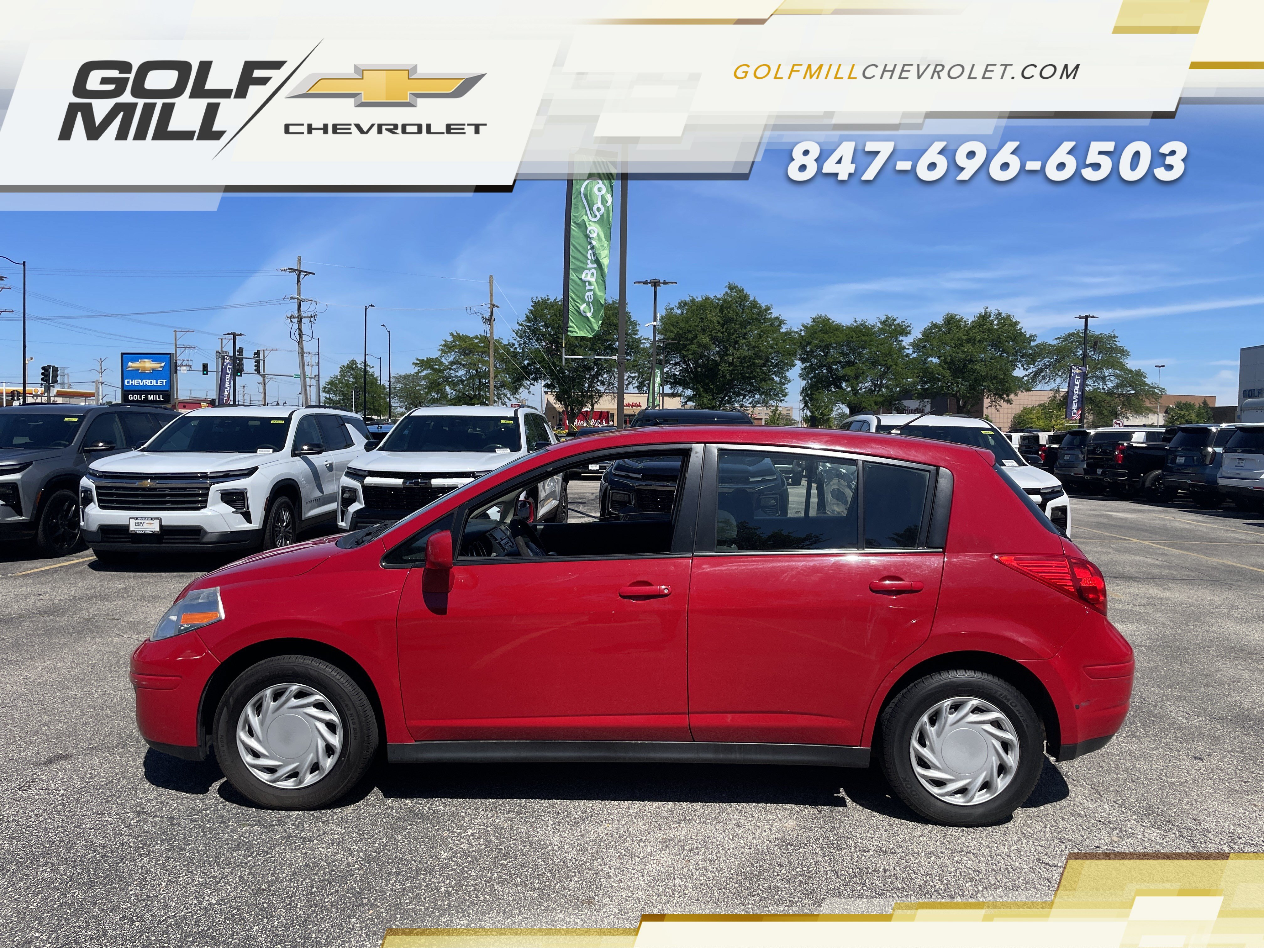Used 2011 Nissan Versa 1.8 S FWD image 10