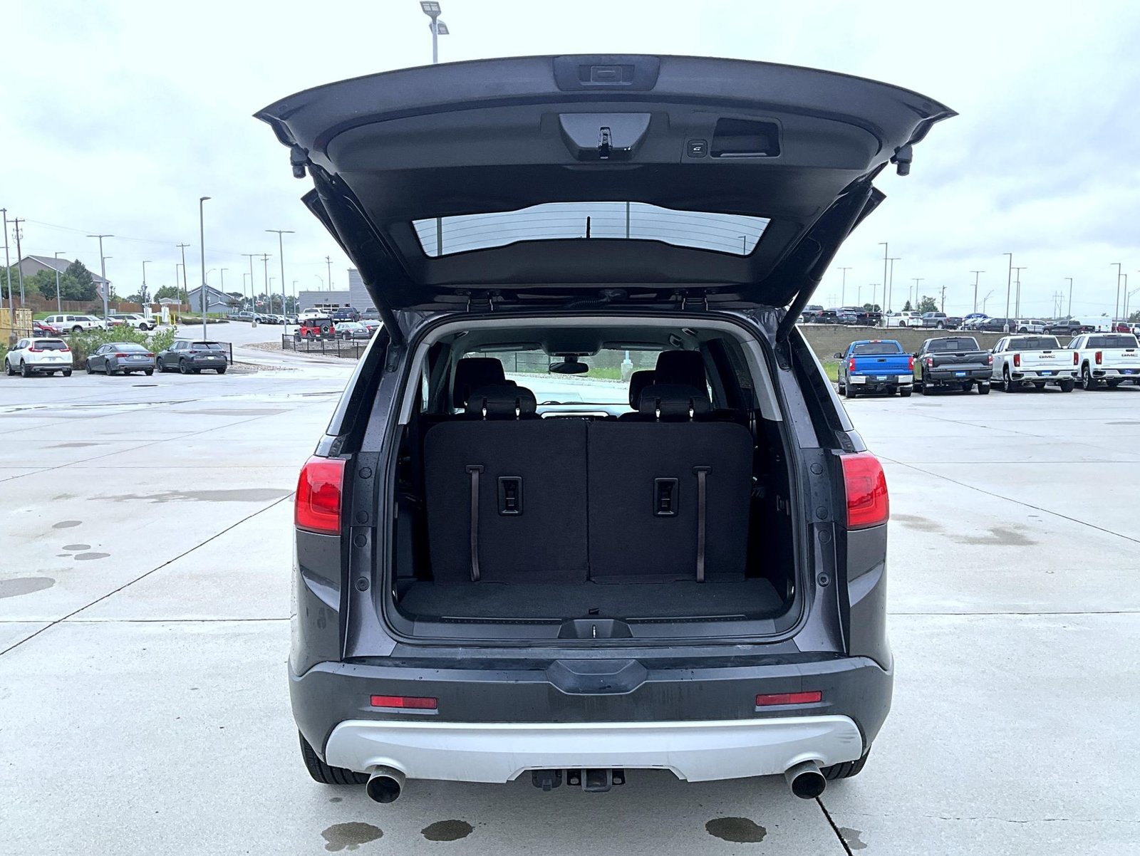 Used 2017 GMC Acadia SLE FWD image 25