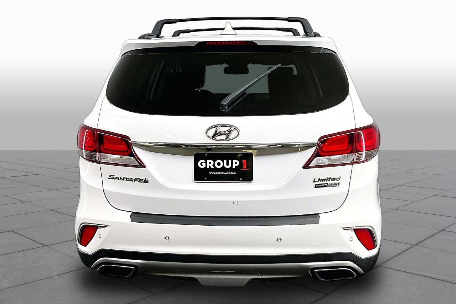 Used 2017 Hyundai Santa Fe Limited AWD/4WD image 5