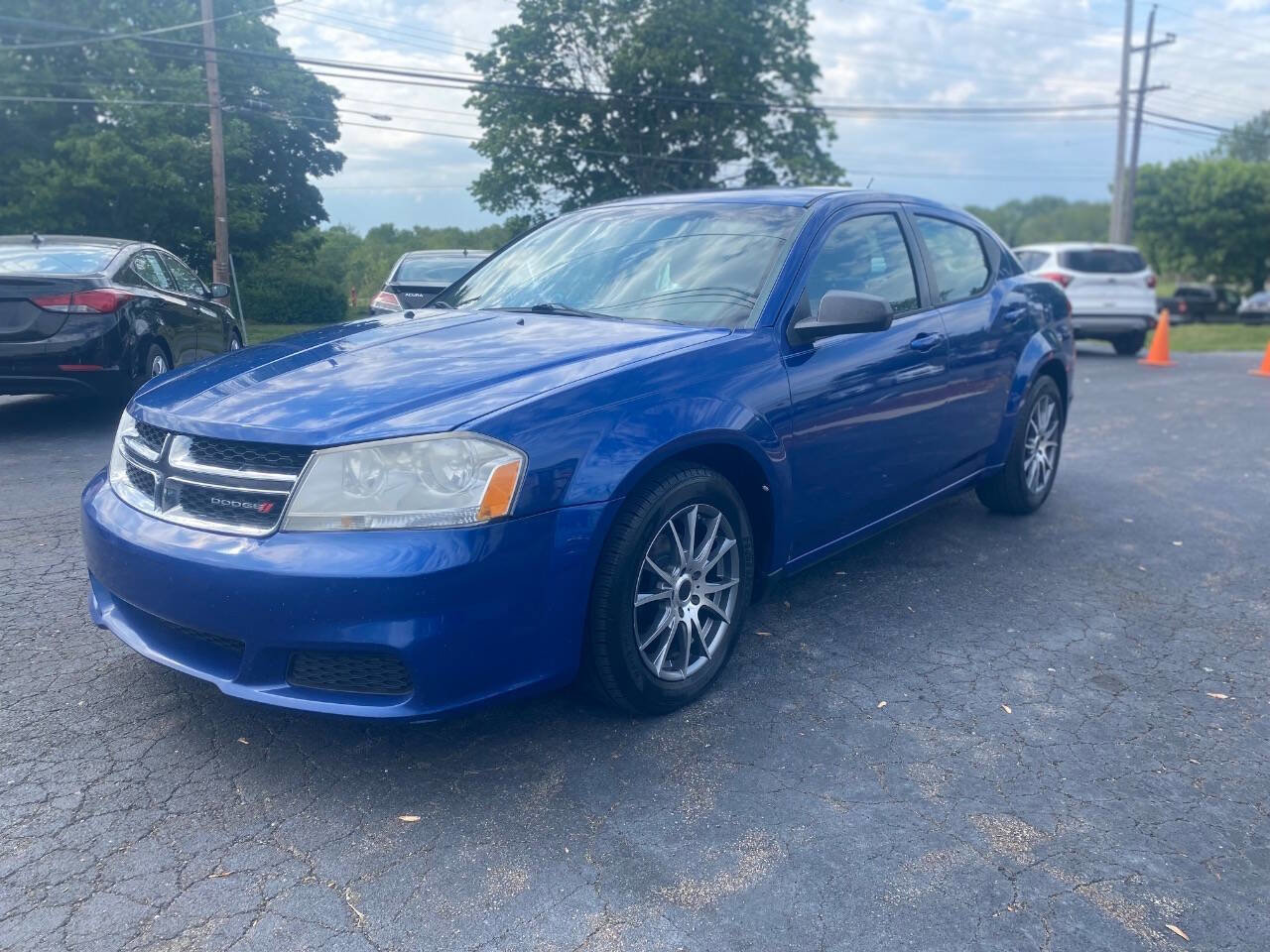 Used 2013 Dodge Avenger SE FWD image 3