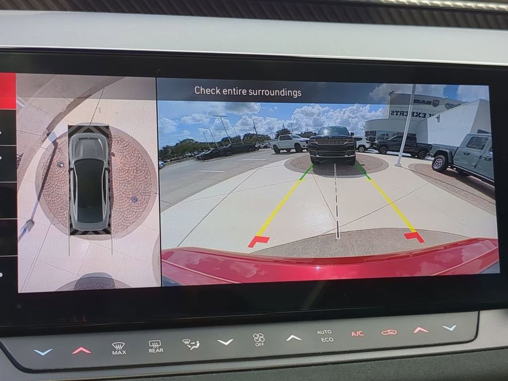 New 2024 Dodge Charger R/T Scat Pack w/ Plus Group image 25