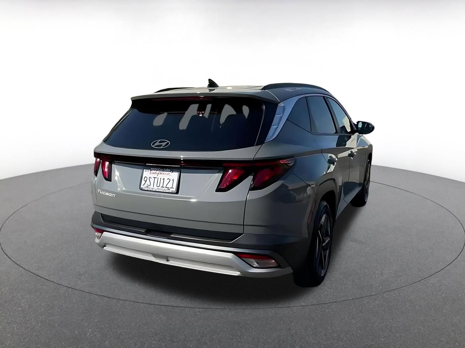 Used 2025 Hyundai Tucson Blue image 14
