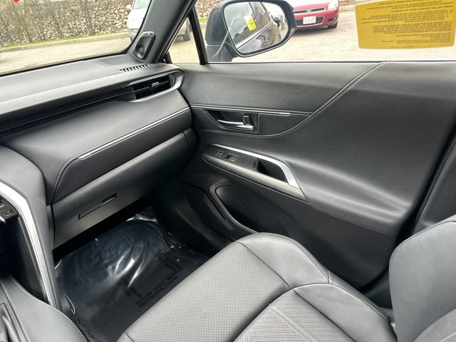 Certified 2024 Toyota Venza Limited AWD/4WD image 26