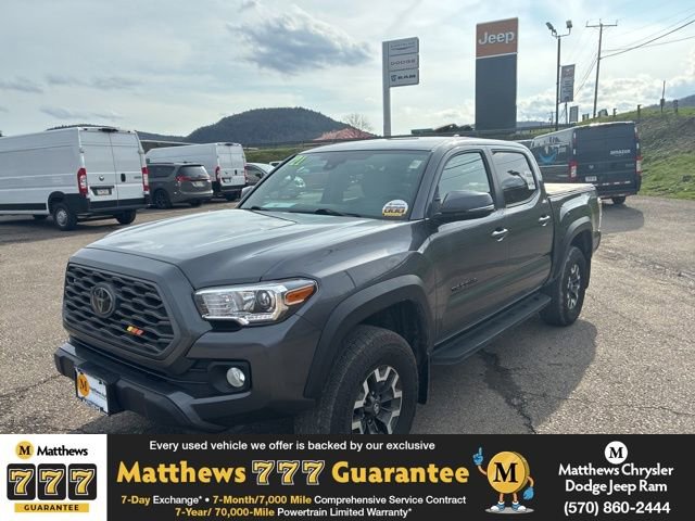Used 2021 Toyota Tacoma TRD Off-Road image 1